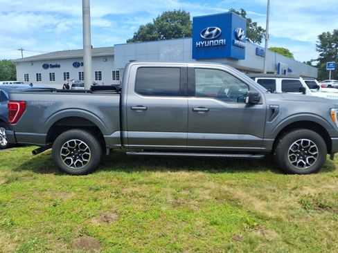 Used 2021 Ford F150 XLT w/ Equipment Group 302A High AWD/4WD image 4