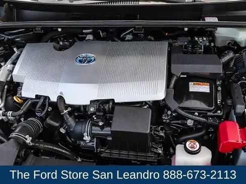 Used 2021 Toyota Prius Prime XLE image 20