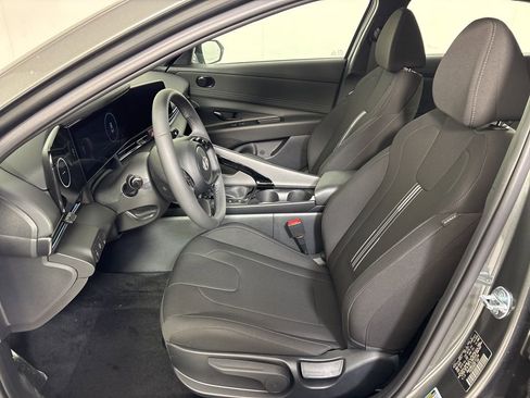 New 2025 Hyundai Elantra SEL FWD image 14