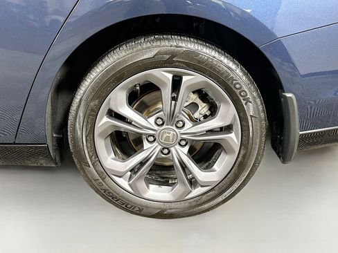 Used 2025 Honda Accord EX-L image 30