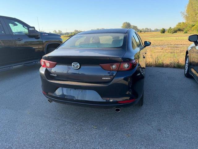 Used 2025 MAZDA MAZDA3 s FWD image 2