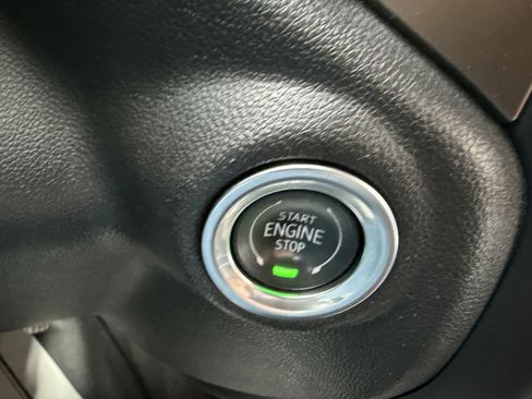 Used 2021 Chevrolet Silverado 1500 High Country w/ Technology Package image 33