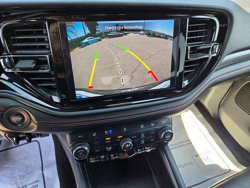 Used 2024 Dodge Durango GT image 16