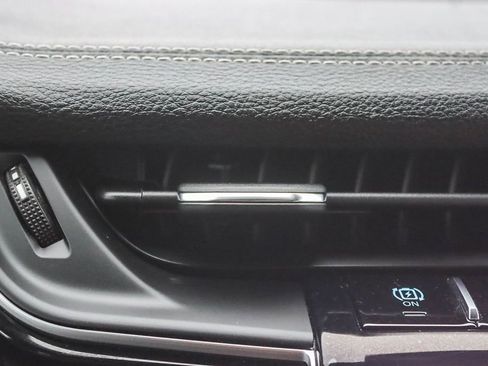 Used 2023 Jeep Grand Cherokee 4WD 4xe image 30