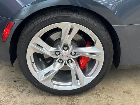 Used 2022 Chevrolet Camaro SS RWD image 16