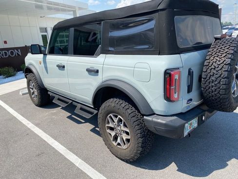 Used 2024 Ford Bronco Badlands AWD/4WD image 2