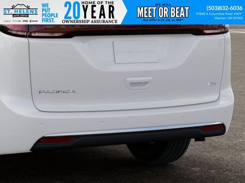 New 2027 Chrysler Pacifica Select AWD/4WD image 16
