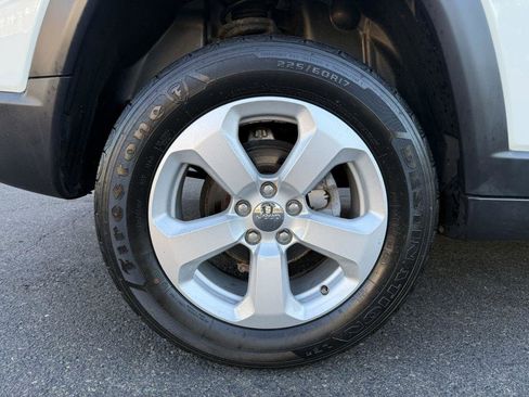 Used 2018 Jeep Compass Latitude w/ Popular Equipment Group AWD/4WD image 38