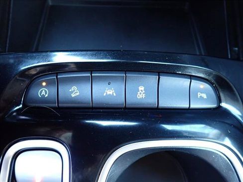 Used 2021 Buick Envision Preferred AWD/4WD image 21