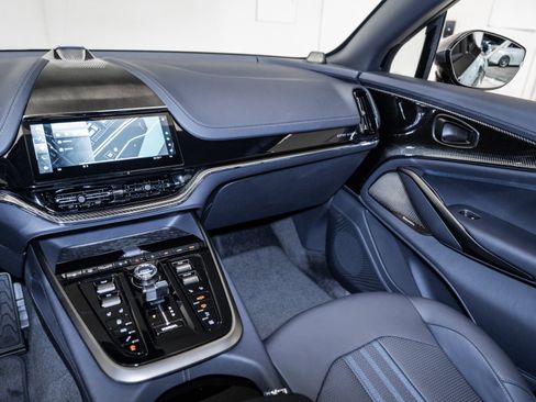 Used 2025 Aston Martin DBX 707 image 24