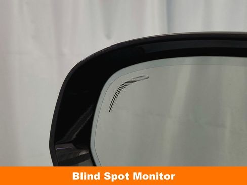 Used 2018 Volvo XC60 T6 Inscription w/ Luxury Seat Package AWD/4WD image 13
