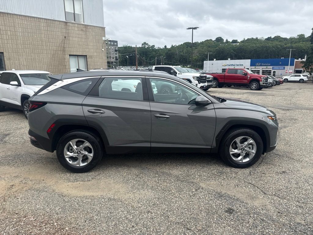 Certified 2024 Hyundai Tucson SE AWD/4WD image 8