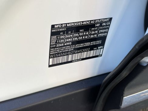 New 2026 Mercedes-Benz GLB 250 4MATIC image 35