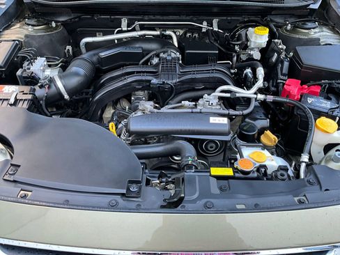 Used 2020 Subaru Outback Limited w/ Popular Package #2 image 28