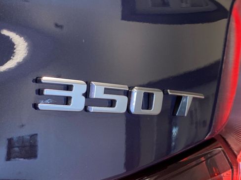 Used 2025 Cadillac XT4 Sport image 9