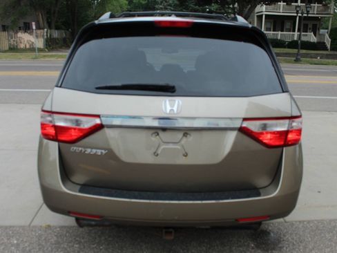 Used 2012 Honda Odyssey EX-L image 22