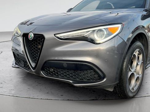 Used 2023 Alfa Romeo Stelvio Sprint image 35