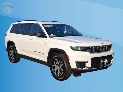 Certified 2024 Jeep Grand Cherokee L Limited AWD/4WD image 22