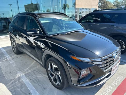 Used 2022 Hyundai Tucson SEL w/ Cargo Package AWD/4WD image 3