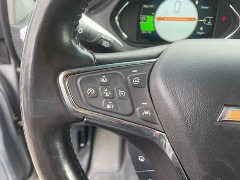 Used 2020 Chevrolet Bolt LT FWD image 16