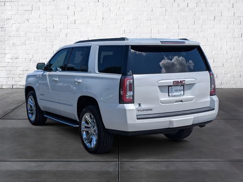 Used 2018 GMC Yukon SLT w/ Premium Edition AWD/4WD image 5