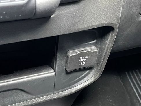 New 2024 RAM 3500 Tradesman image 29