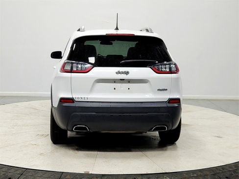 Used 2019 Jeep Cherokee Latitude w/ Popular Appearance Group image 6