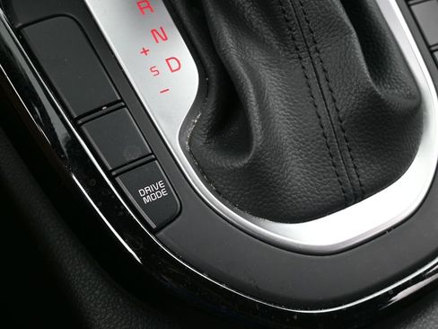 Used 2024 Kia Forte GT-Line image 27