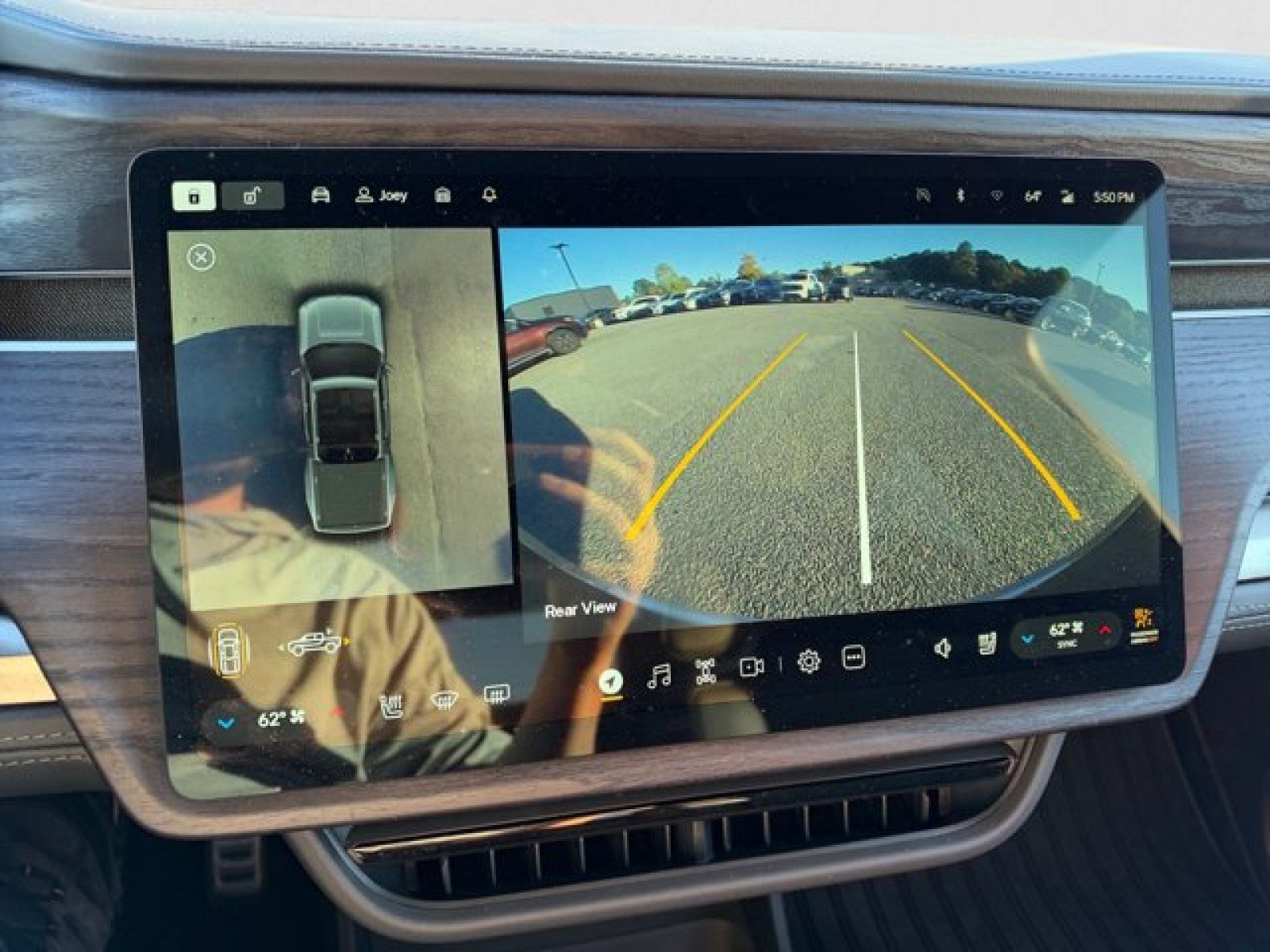 Used 2023 Rivian R1T Adventure Dual AWD/4WD image 18