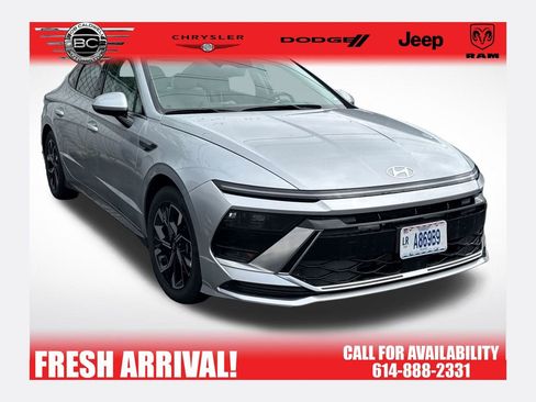 Used 2024 Hyundai Sonata SEL FWD image 1