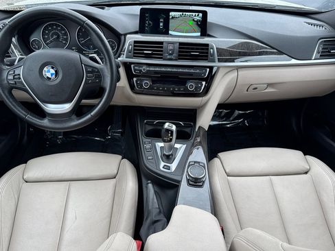 Used 2017 BMW 330e image 28