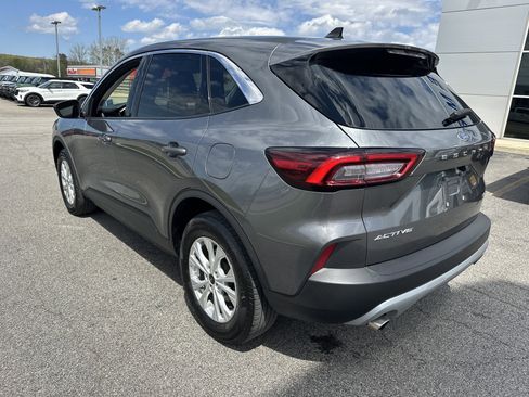 Used 2024 Ford Escape Active AWD/4WD image 12