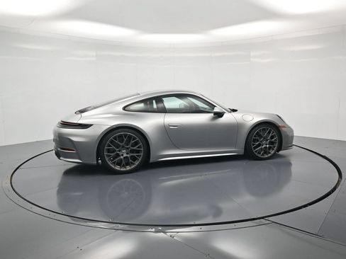 Certified 2025 Porsche 911 Carrera S RWD image 42