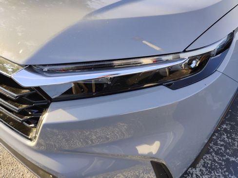 Used 2025 Honda CR-V EX-L image 10
