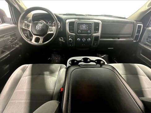 Used 2023 RAM 1500 Classic SLT image 8