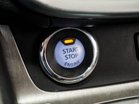 Used 2023 Nissan Murano SV w/ SV Midnight Edition Package image 32