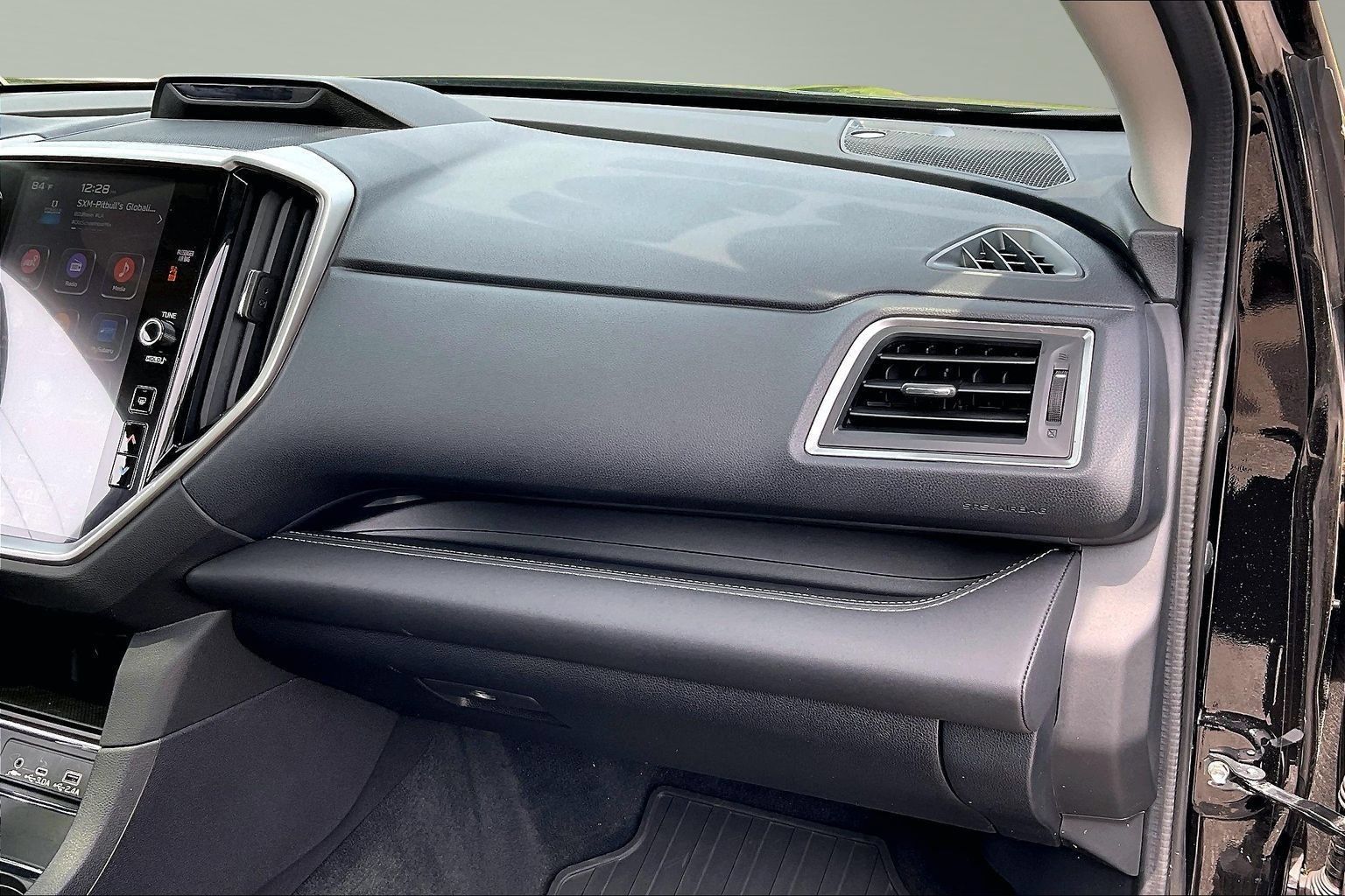 Used 2025 Subaru Ascent Limited AWD/4WD image 15