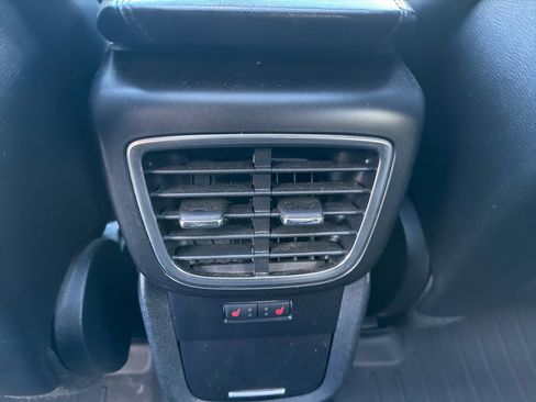 Used 2017 Lincoln MKX Reserve w/ Luxury Package image 22