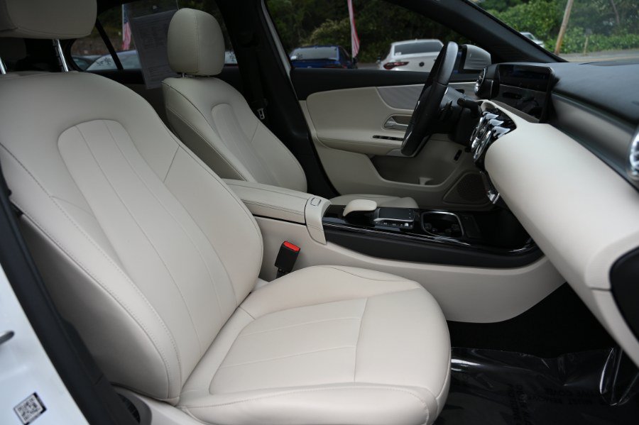 Used 2022 Mercedes-Benz A 220 image 19