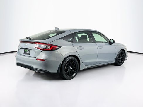 Used 2025 Honda Civic Sport image 9