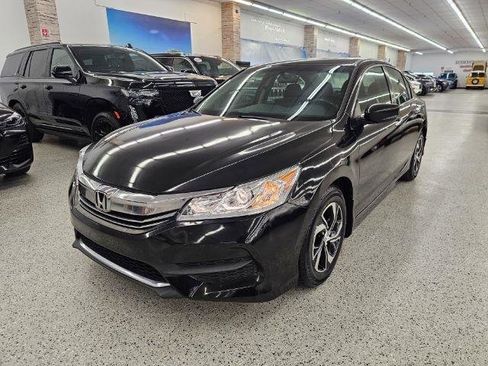 Used 2016 Honda Accord LX image 1