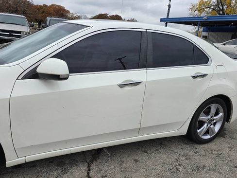 Used 2011 Acura TSX Sedan image 2