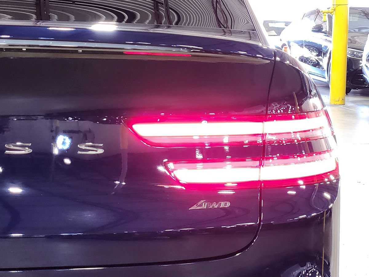 Used 2026 Genesis GV80 3.5T e-SC AWD/4WD image 22