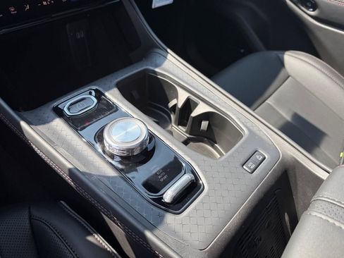 New 2025 Jeep Wagoneer S Limited image 8