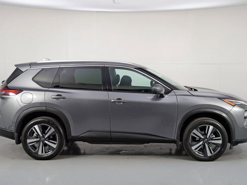 Used 2024 Nissan Rogue SL w/ SL Premium Package image 53
