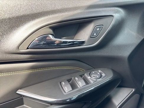 New 2026 Chevrolet Trax ACTIV w/ Sunroof Package FWD image 20