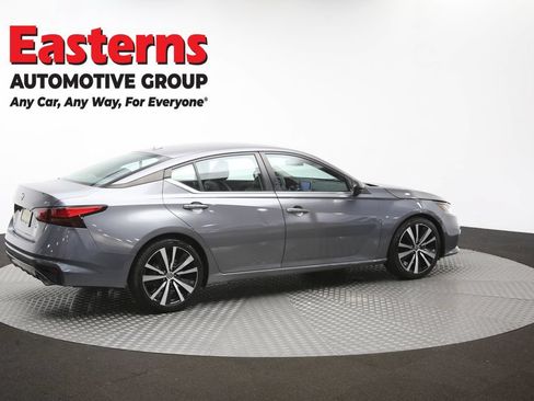 Used 2022 Nissan Altima 2.5 SR FWD image 41