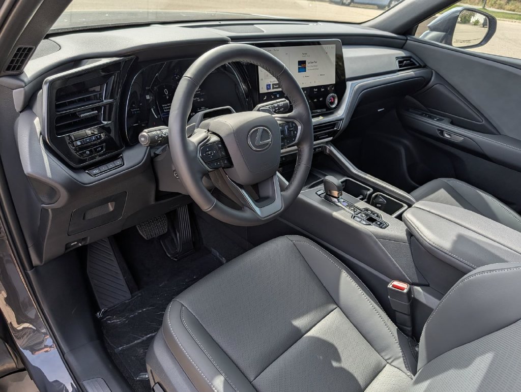 Used 2026 Lexus TX 350 AWD w/ Technology Package image 10