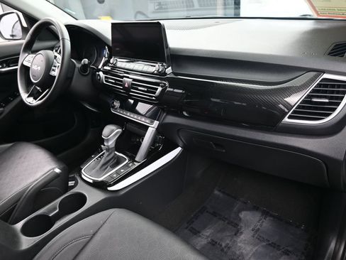 Used 2022 Kia Seltos EX image 46