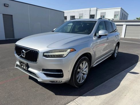 Used 2017 Volvo XC90 T6 Momentum w/ Vision Package AWD/4WD image 2